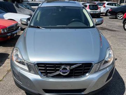 Used 2013 Volvo XC60 3.2 FWD image 3