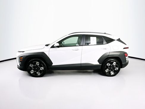 Used 2025 Hyundai Kona SEL image 4