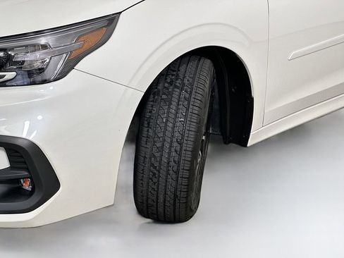 Used 2025 Subaru Legacy Premium w/ Popular Package #1 AWD/4WD image 25