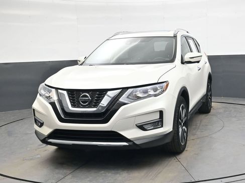 Used 2018 Nissan Rogue SL w/ Premium Package image 9