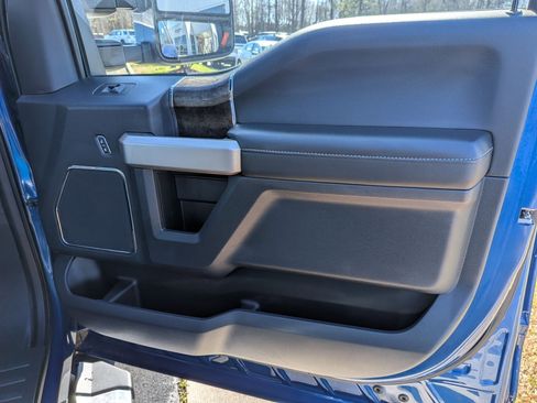 Used 2022 Ford F250 Lariat w/ Chrome Package image 22