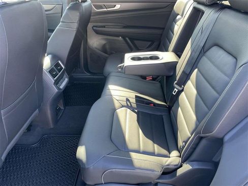 New 2026 Volkswagen Atlas Cross Sport SEL image 16