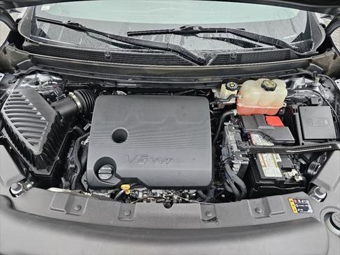 Used 2019 Buick Enclave Avenir w/ Avenir Technology Package FWD image 8
