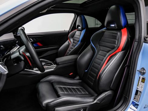Used 2024 BMW M2 RWD image 37