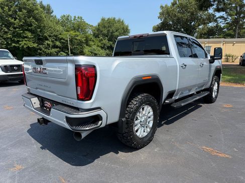 Used 2020 GMC Sierra 2500 Denali w/ Denali Ultimate Package AWD/4WD image 4