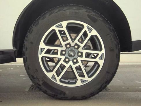 Used 2025 Ford Expedition Active AWD/4WD image 20