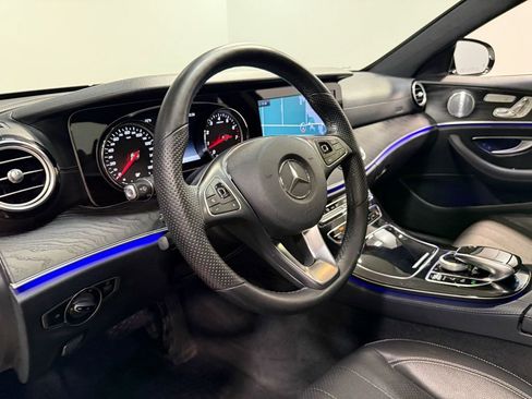 Used 2017 Mercedes-Benz E 300 4MATIC image 75