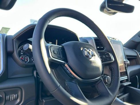 New 2026 RAM 1500 4x4 Crew Cab image 30