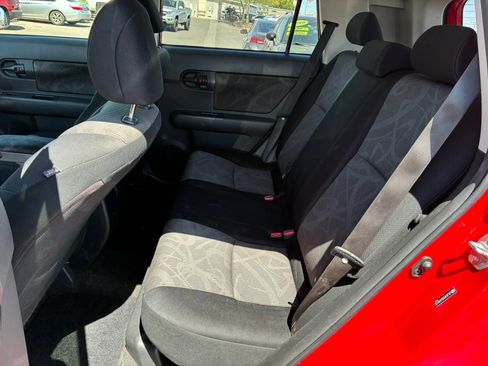 Used 2013 Scion xB FWD image 18