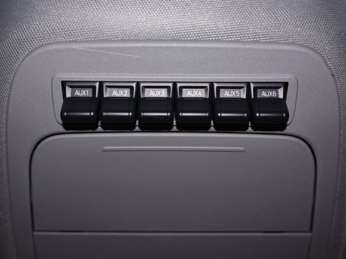 New 2026 Ford F550 4x4 Supercab Super Duty w/ XLT Value Package image 21