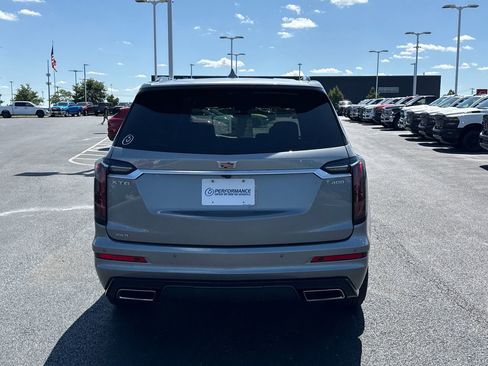 Used 2024 Cadillac XT6 Sport image 4