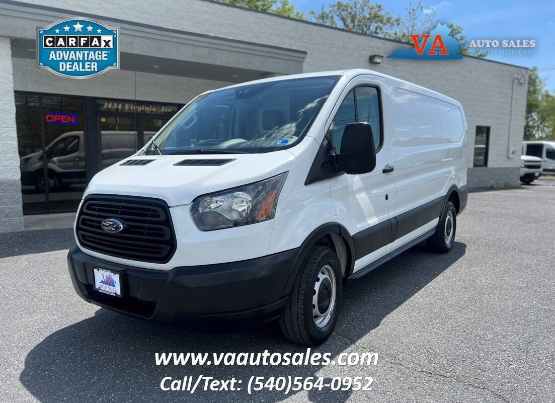 Used 2019 Ford Transit 150 130 Low Roof RWD image 1