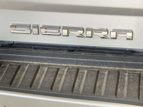 Used 2018 GMC Sierra 2500 Denali w/ Duramax Plus Package image 12