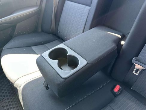 Used 2021 Nissan Sentra SV FWD image 22