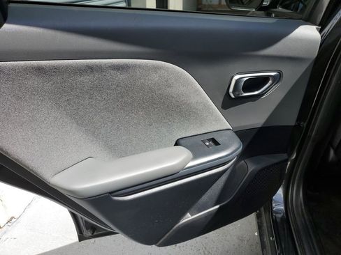 Certified 2025 Kia K4 EX FWD image 16