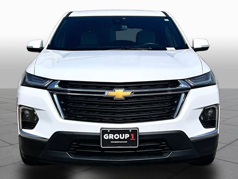 Used 2024 Chevrolet Traverse LS w/ Safety Package FWD image 4