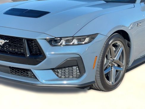 Used 2024 Ford Mustang GT Premium image 10