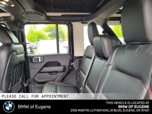 Used 2021 Jeep Wrangler Unlimited Rubicon w/ Uconnect 4C Nav & Sound Group AWD/4WD image 18