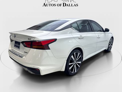 Used 2022 Nissan Altima 2.0 SR FWD image 6