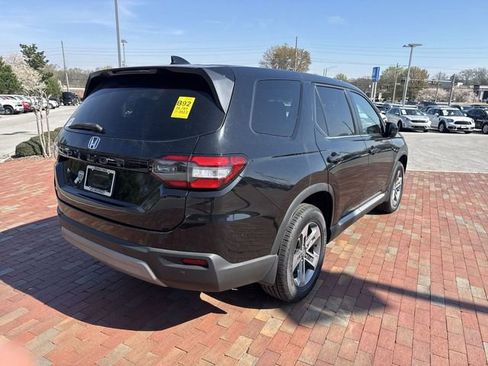 Used 2023 Honda Pilot EX-L image 14
