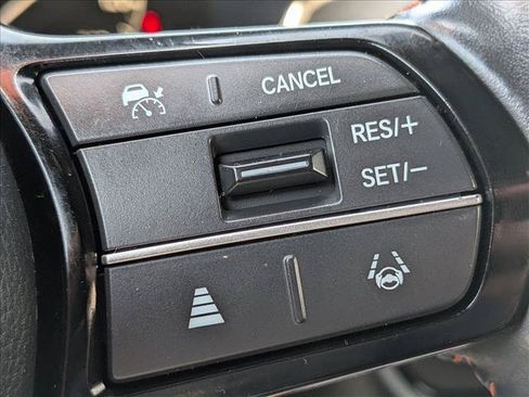 Used 2023 Honda HR-V Sport image 9