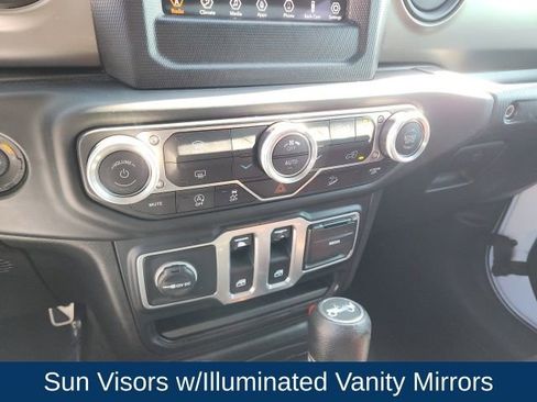 Used 2018 Jeep Wrangler Sport image 30