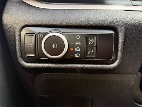 Certified 2023 Ford Explorer XLT w/ Equipment Group 202A image 16