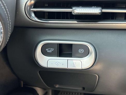 New 2025 Genesis GV60 Performance image 20