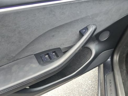 Used 2024 Tesla Model 3 Long Range image 18