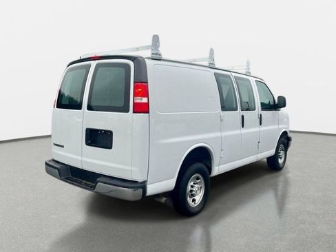 Used 2023 Chevrolet Express 2500 w/ Driver Convenience Package RWD image 6