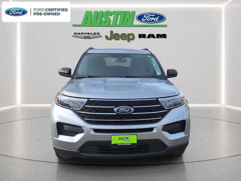 Used 2021 Ford Explorer XLT AWD/4WD image 8
