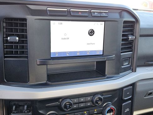 Used 2024 Ford F350 XLT w/ FX4 Off-Road Package image 16