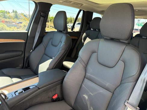 Used 2023 Volvo XC90 T8 Plus w/ Protection Package Premier AWD/4WD image 19