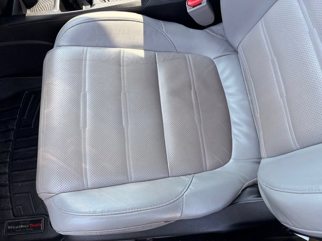 Used 2017 Honda CR-V Touring image 24