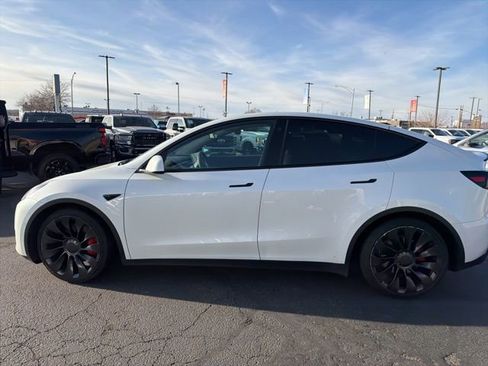 Used 2022 Tesla Model Y Performance AWD/4WD image 20