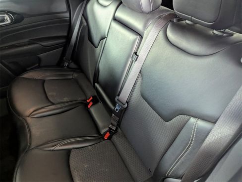 Certified 2023 Jeep Compass Altitude w/ Convenience Group image 16