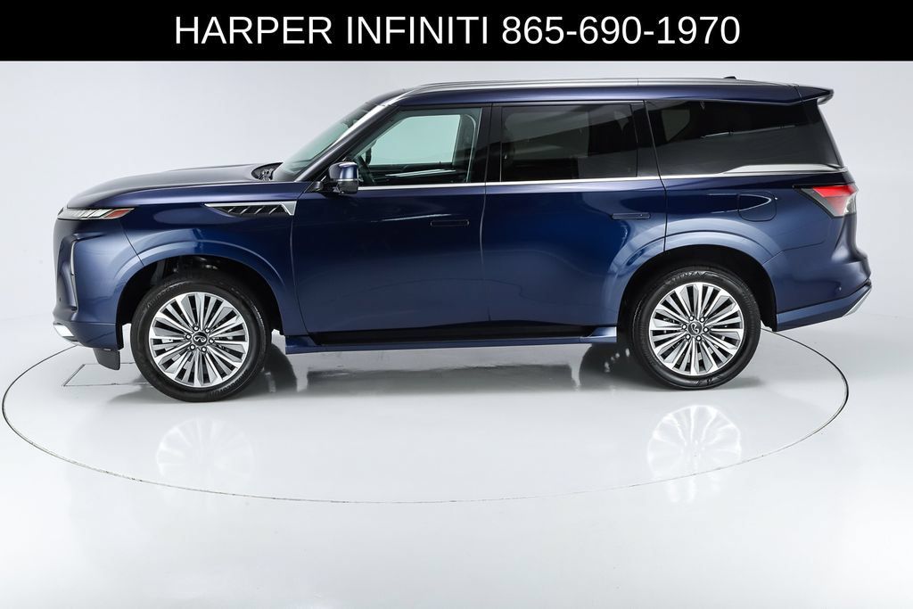 Used 2025 INFINITI QX80 Sensory AWD/4WD image 2
