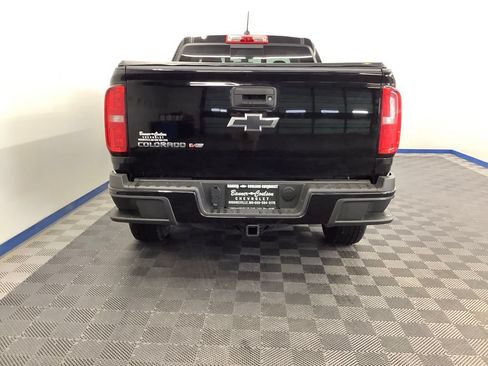 Used 2018 Chevrolet Colorado Z71 AWD/4WD image 21