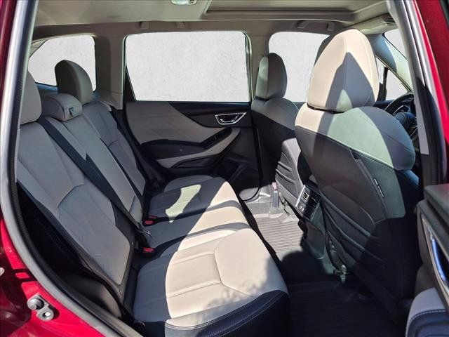 Used 2022 Subaru Forester Limited AWD/4WD image 20