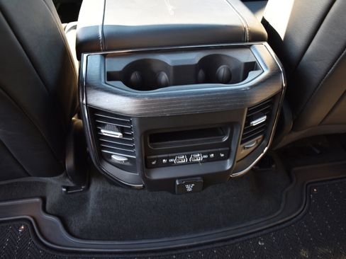 Used 2024 RAM 1500 Limited image 31