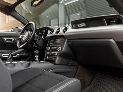Used 2016 Ford Mustang GT RWD image 34
