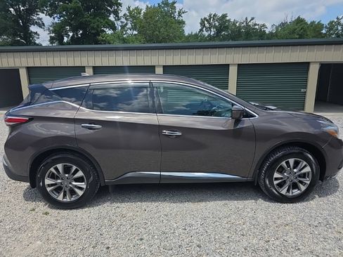 Used 2018 Nissan Murano SV AWD/4WD image 7