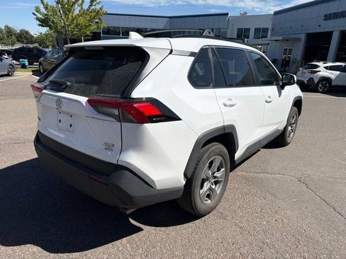 Used 2025 Toyota RAV4 XLE w/ Convenience Package AWD/4WD image 5