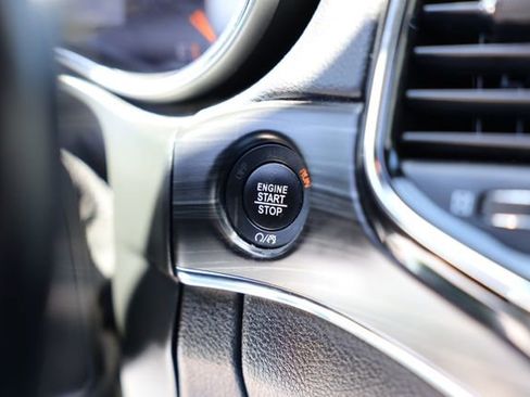 Used 2021 Jeep Grand Cherokee Limited w/ Quick Order Package 28K 80th AWD/4WD image 25