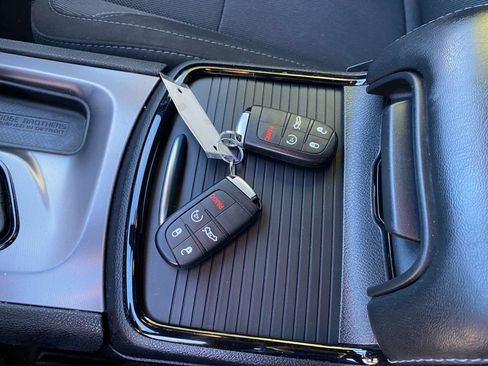 Used 2021 Dodge Charger SXT w/ Blacktop Package RWD image 28