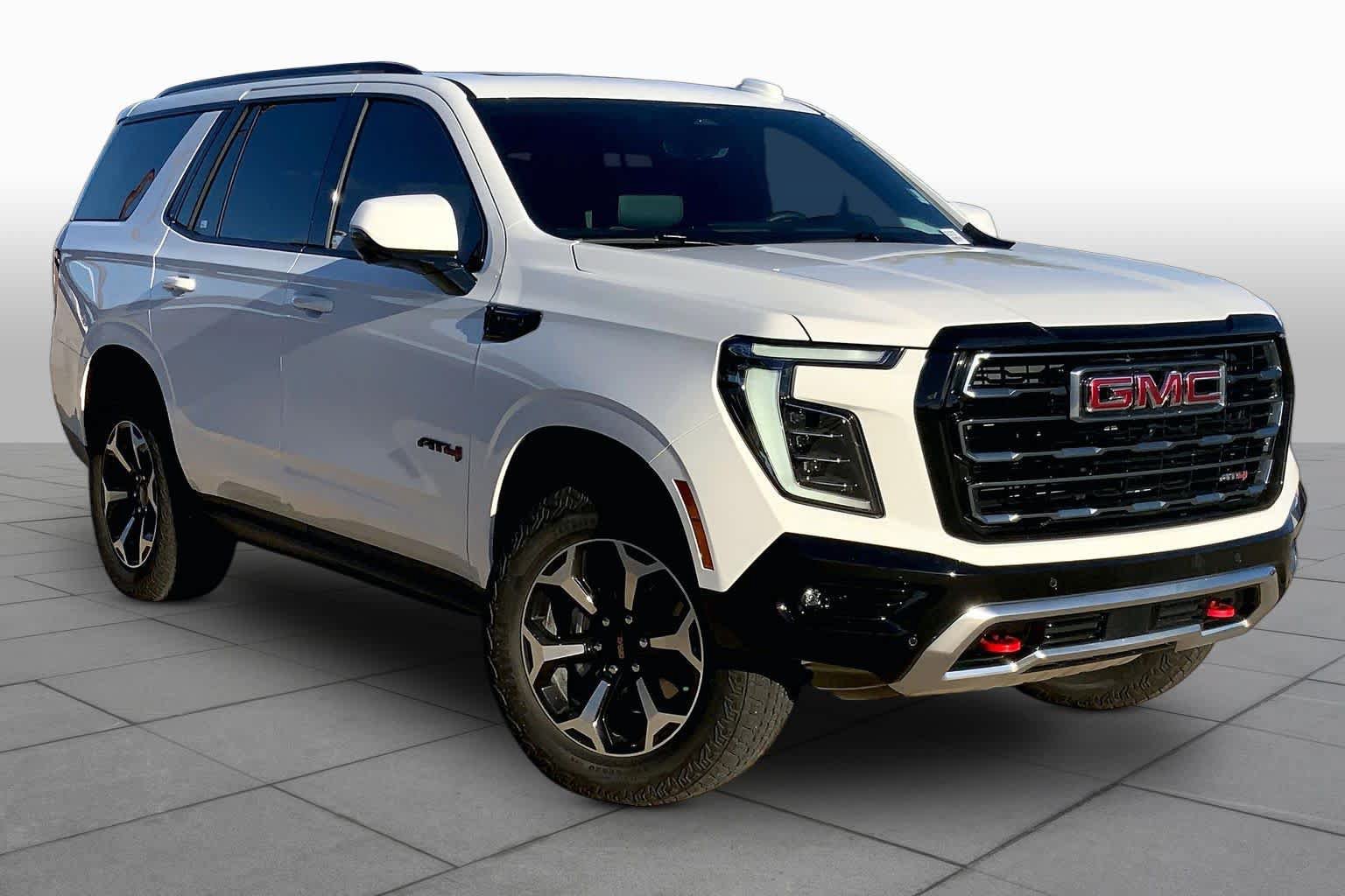 Used 2025 GMC Yukon AT4 w/ AT4 Premium Plus Package AWD/4WD image 3