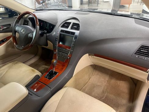 Used 2011 Lexus ES 350 FWD image 52