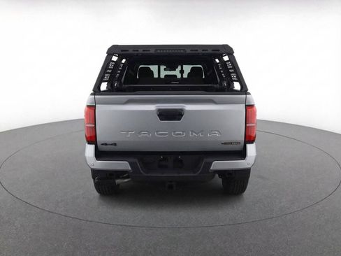 Used 2025 Toyota Tacoma TRD Off-Road w/ TRD Off Road Premium Package AWD/4WD image 7