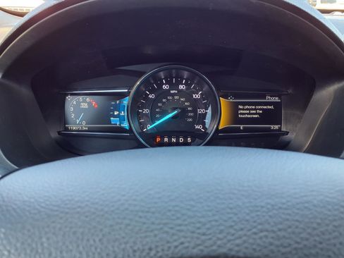 Used 2017 Ford Explorer XLT w/ Equipment Group 202A image 18