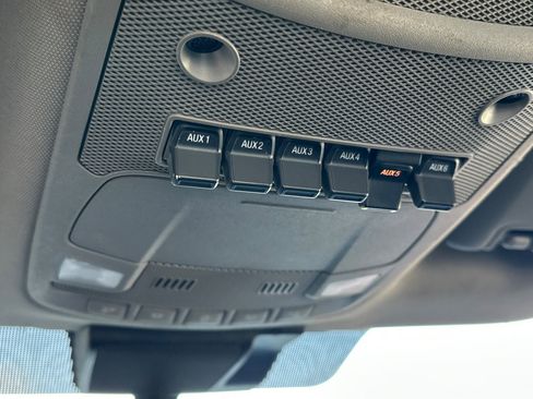 Used 2022 Ford F550 2WD Regular Cab Super Duty image 26